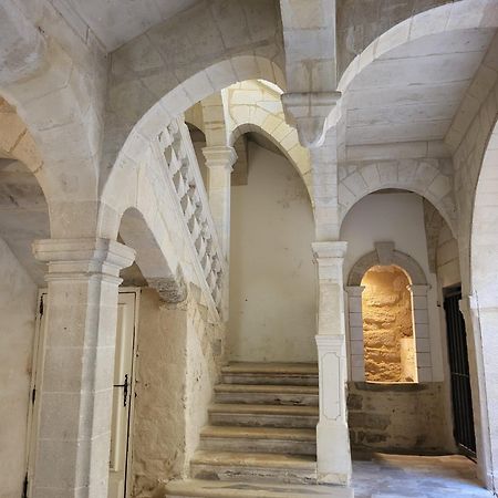 Uzes, Au Coeur Du Centre Medieval La Boussole D'Uzes, Appartement De Caractere Du XVII -Eme Siecle Esterno foto